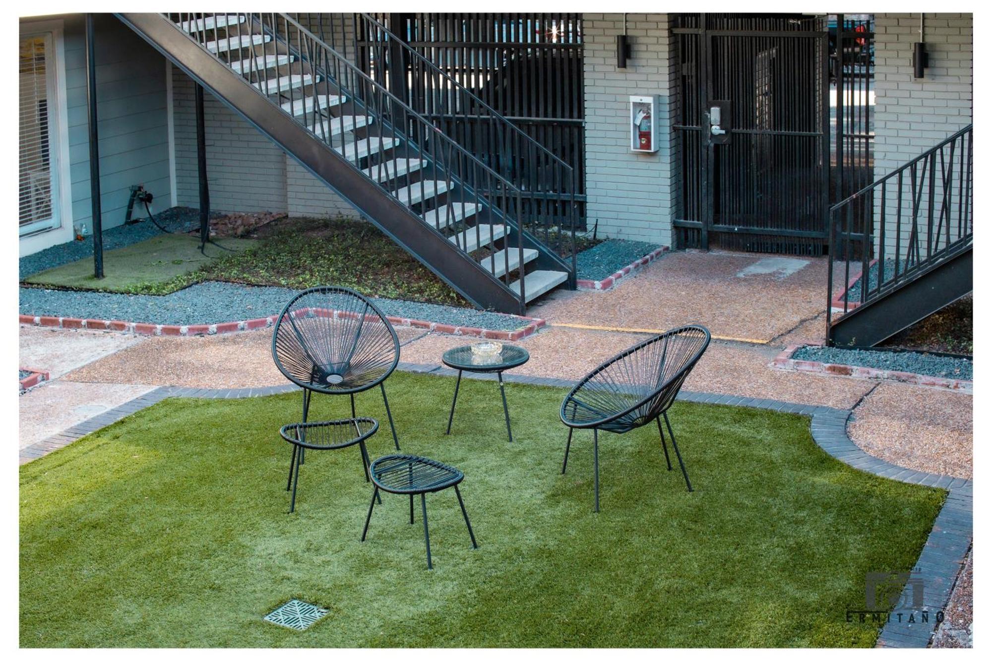 Trendy Midtown Apartment Houston Exterior photo